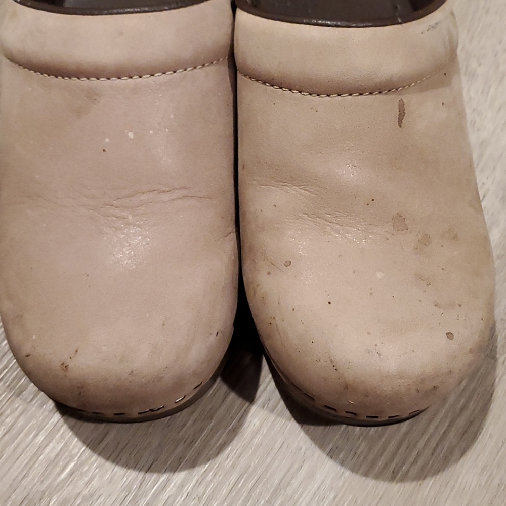 Dansko clogs - Picture 10 of 12